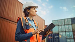 descubre las diferencias entre transporte fcl y lcl